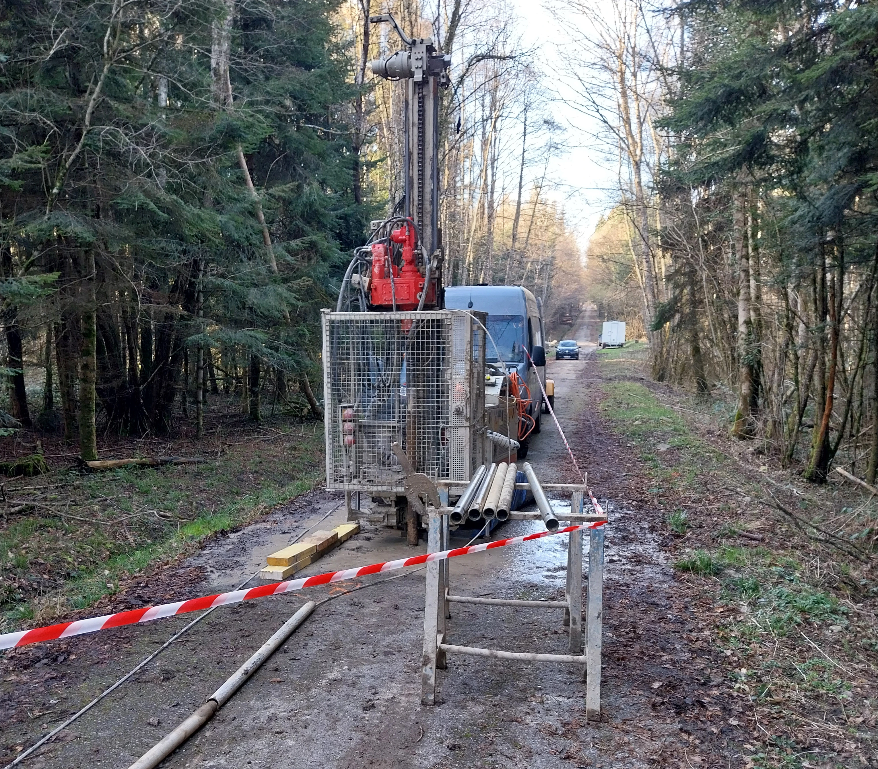 Image montrant des sondages afin de caractériser les sols en profondeur